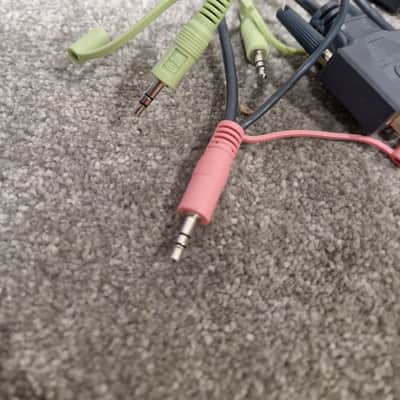 Job-Lot OF 2L7D02UI ATEN 6ft KVM Switch Cables - Grey X8 - KVM Switch Cable - Excellent image 9