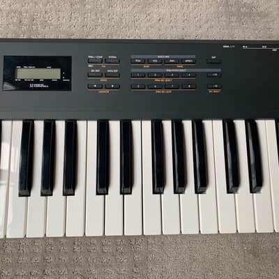 Kawai K11 Mint Condition 1991 | Reverb