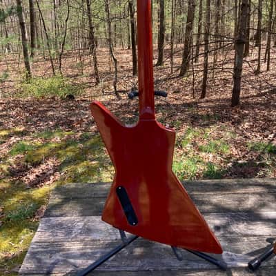 Luczak Explorer split headstock 2018 - cherry image 2