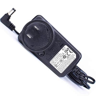 Line 6 Guitar Delay Effects Pedal (DC-DL4) image 1