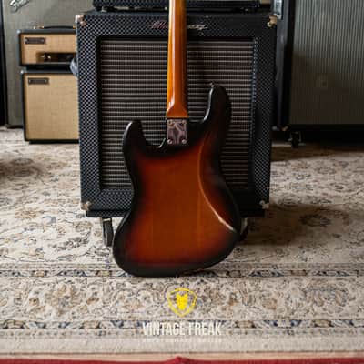Fender Fullerton Jazz Bass Stacked Knob 80's - Sunburst image 12