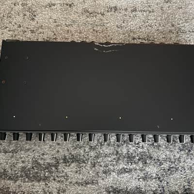 dbx 1066 Dual-Channel Compressor / Limiter / Gate 2010s - Black image 5