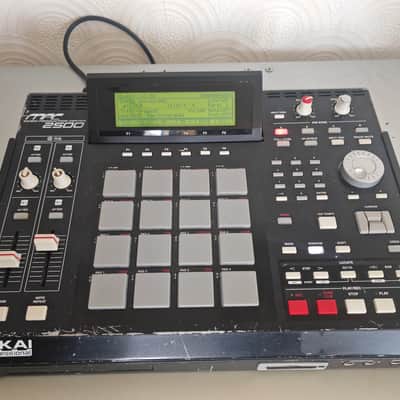 Akai MPC2500 Music Production Center 2005 - 2013 - Black (check description) image 2