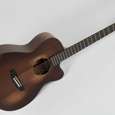 Martin 000CJR-E Streetmaster 2025 w/Gig Bag image 3