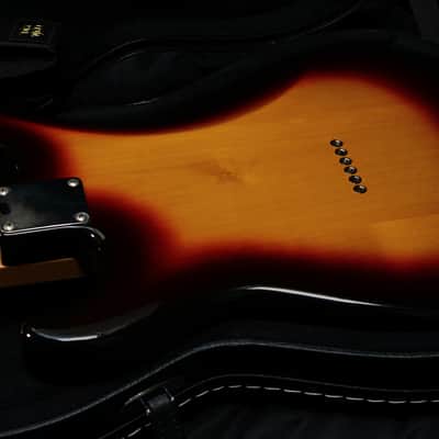 Fender Robert Cray Stratocaster 2004 - sunburst image 11