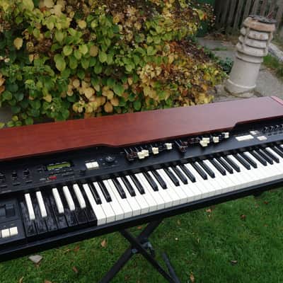 Hammond XK-3c organ ("18 kg portable B3" with 132 memory slots...) Japan/2010s