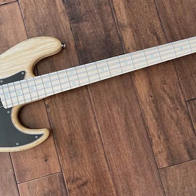 Xotic XJ Jazz-Style 4-String Bass Guitar Natural Aged Finish Maple Neck 2485 image 2