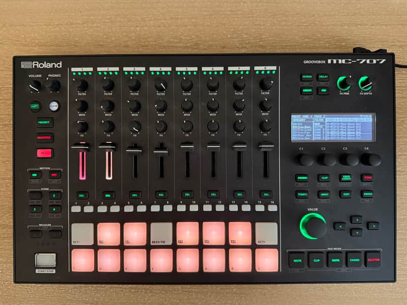 Roland MC-707 Groovebox 2019 - Present - Black image 1