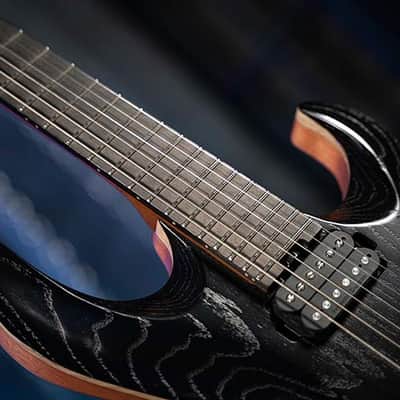 Cort KX700 OPBK | KX Series Evertune Double Cutaway Electric Guitar. Open Pore Black. New with Full Warranty! image 10