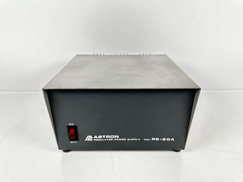 Astron RS-20A 20 Amp DC Power Supply image 1