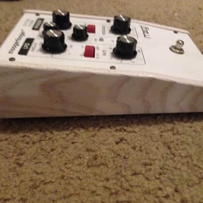 Moog Limited edition White Moogerfooger MF-103 12-Stage Phaser White image 2