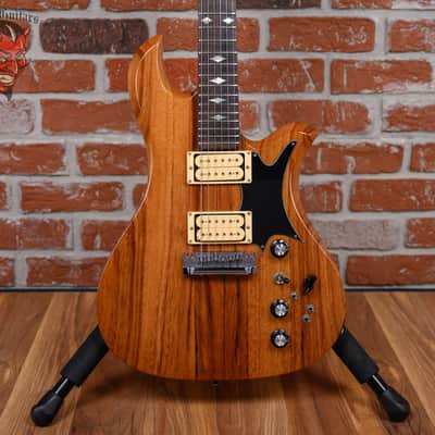 B.C. Rich (Black Diamond) ***