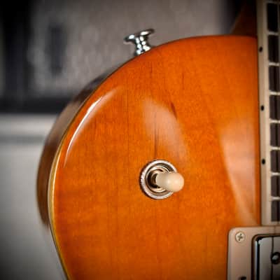 Gibson Les Paul Studio Session Honey Burst 2024 image 11