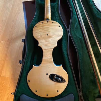 Rare Tucker Barrett 5-string electric violin/viola early 1990s - curly maple image 2
