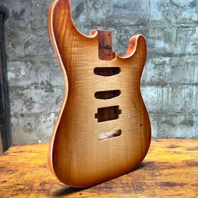 Warmtone CG Hss Strat Style Guitar Body Flamed Maple “Sunset” 3.7lbs image 2