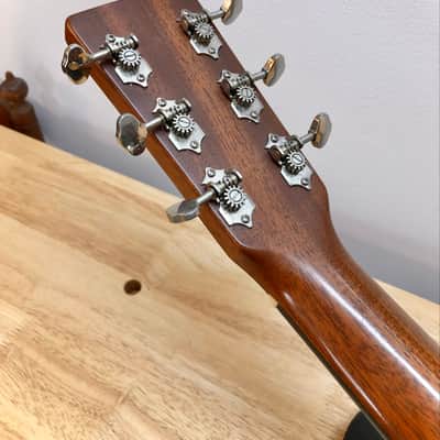 2002 Martin OM-18V image 7