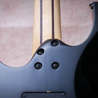 IBANEZ MIJ Universe Prestige Series UV777P-BK Steve Vai Signature Universe " Black + Rosewood" (2007) image 20