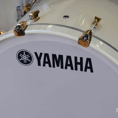 YAMAHA PHOENIX PHX 6 PIECE DRUM KIT, POLAR WHITE WITH GOLD FITTINGS image 11