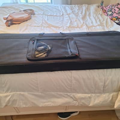 Squier Classic Vibe 60s Precision Bass image 8