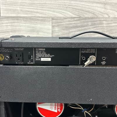 Yamaha G100-212 III 2-Channel 100-Watt 2x12" Guitar Combo 1986 - 1988 image 6