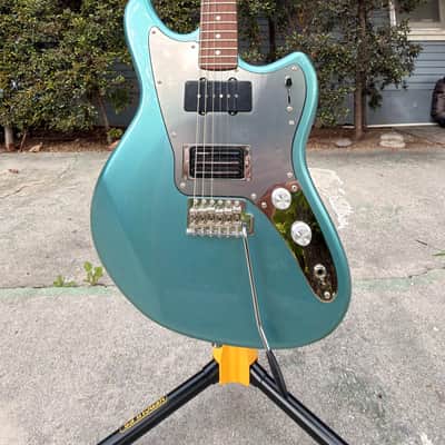 Fender Modern Player Marauder | Reverb