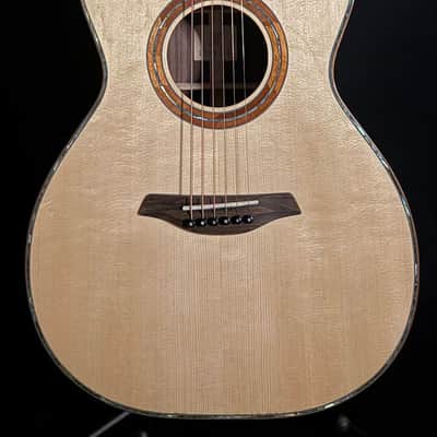 Furch Red OM-LR Alpine Spruce/Rosewood Koa Binding Abalone Purfling Hardshell Case image 12