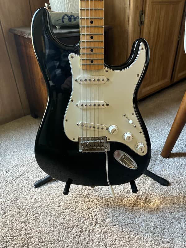 Fender Standard Stratocaster Black Solid Body Electric Guitar 2017 - Gloss Polyester image 1