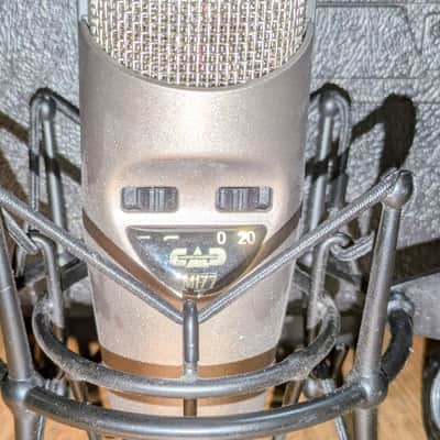 CAD M177 Large Diaphragm Cardioid Condenser Microphone 2000s - Silver image 3