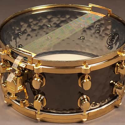 Mapex Black Panther Hammered Brass BPBR465H 14x6.5 Snare Drum | Original Owner image 6