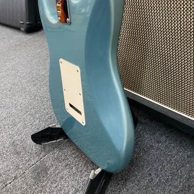 Fender Standard Stratocaster with Maple Fretboard 2001 - 2005 - Blue Agave image 9