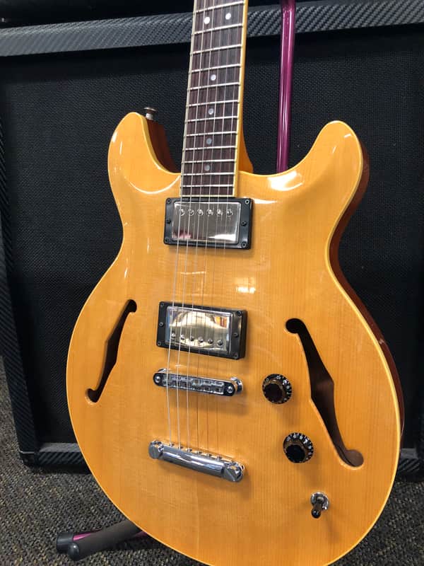 Hamer Newport Pro Natural image 1