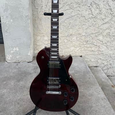 Gibson Les Paul Studio without Fretboard Binding 2019 - 2024 - Wine Red image 11