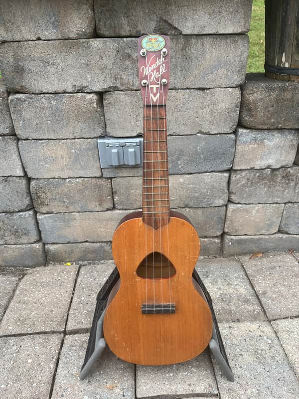 Vintage 1940’s 1950’s Regal Wendell Hall TV Concert Ukulele Regal image 1