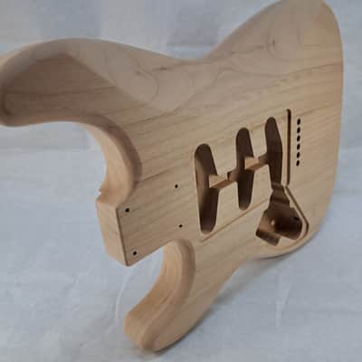 Unfinished Alder SSS Hardtail guitar body - fits Fender Strat Stratocaster necks J2395 image 8