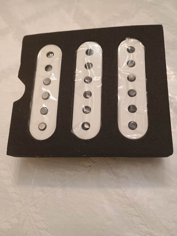 MUSIC WAAH 69 Vintage 2025 - white image 1