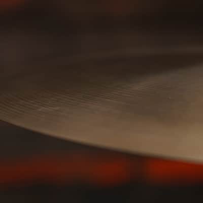 Zildjian 16" Avedis Thin Crash Cymbal - 1018g image 6