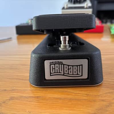 Dunlop GCB95 Cry Baby Standard Wah 1982 - Present - Black imagen 3