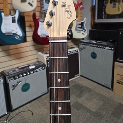 G&L Legacy USA - Natural image 7