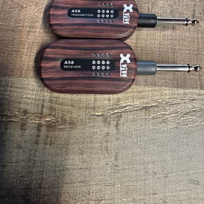 Xvive A58 Wireless Guitar System 2026 image 2