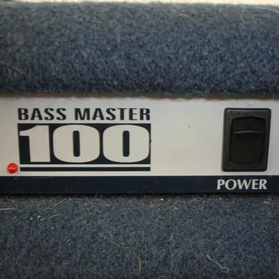 Yorkville Bass Master 100 Legacy Series 100-Watt 1x15" Bass Amp image 9