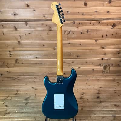 Fender Vintera III Late 60s Stratocaster Electric Guitar - Ocean Turquoise image 5