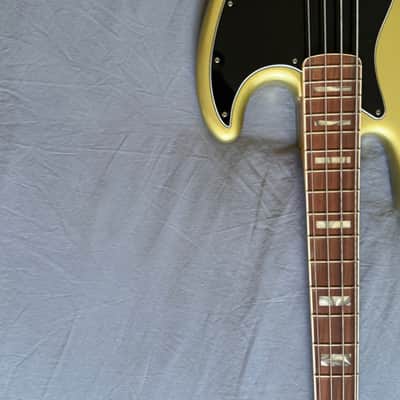 Fender Vintera 70s Jazz Bass PF, Inca Silver image 9