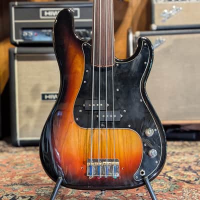 Fender Precision Bass Fretless with Rosewood Fingerboard 1978 - Sunburst image 1