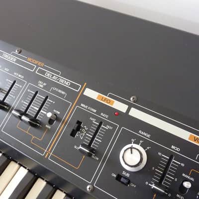 Roland Jupiter 4 - Fully Serviced - with Midi image 7