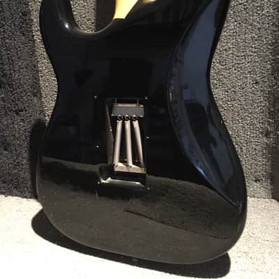 ESP Custom Strat 1990s Black image 5