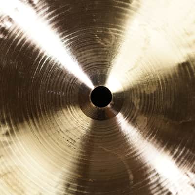 Royal Cymbals 16" Cymbal Craftsman Royal Crash - 1065g image 3