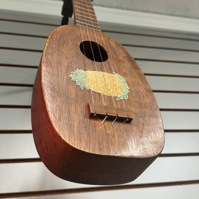 Kamaka Pineapple Ukelele 1930s image 1