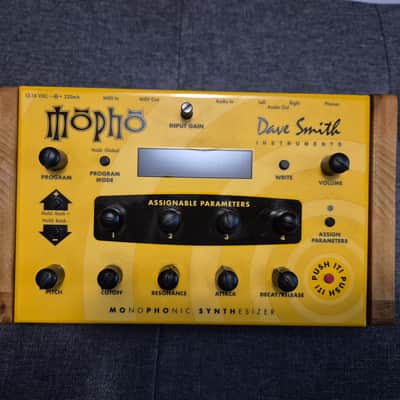 Dave Smith Instruments Mopho Desktop Monophonic Synthesizer 2008 - 2016 - Yellow image 3