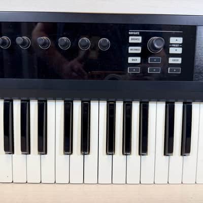 Native Instruments Komplete Kontrol S49 MK1 49-Key MIDI Controller w/ Power Supply 2010's image 3