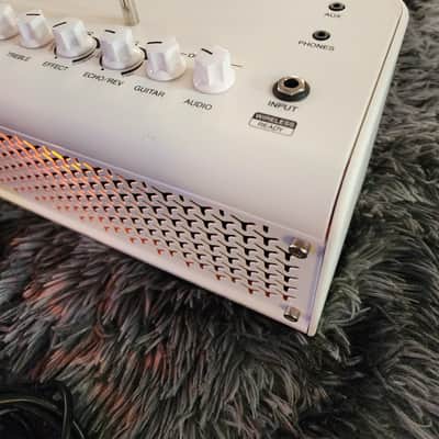 Yamaha TRHII30 2022 - White image 2